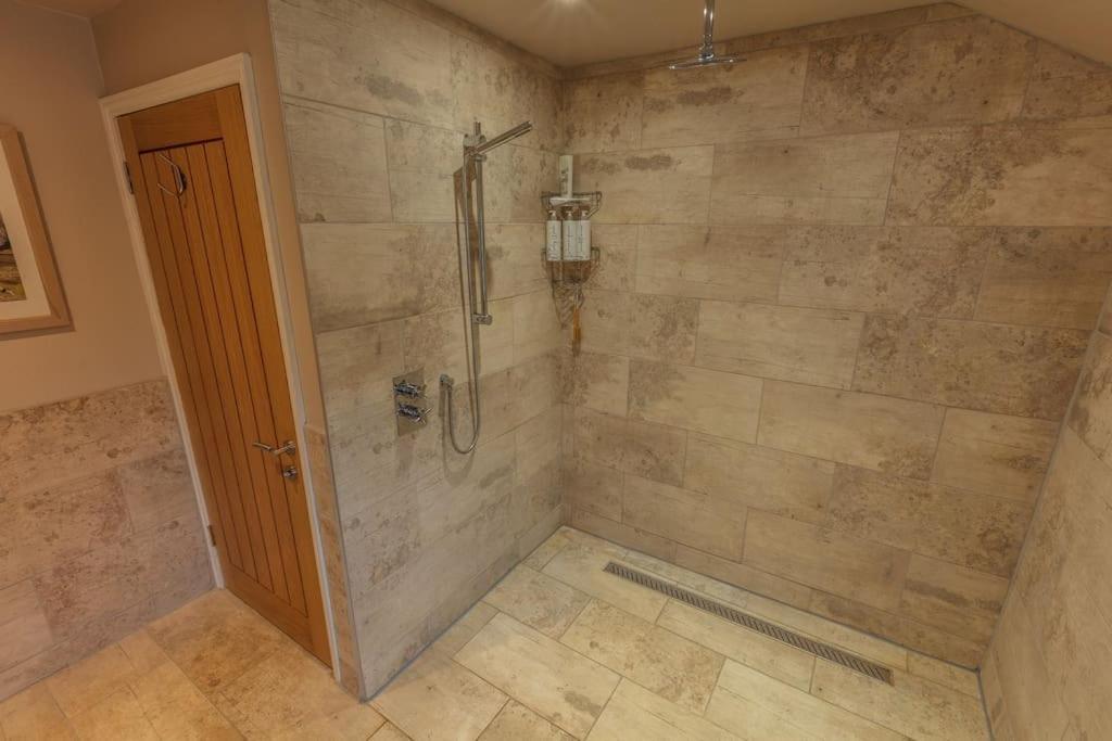 Halfmoon Lodge @ Knights Hole Wheelchair Access Cranbrook Luaran gambar